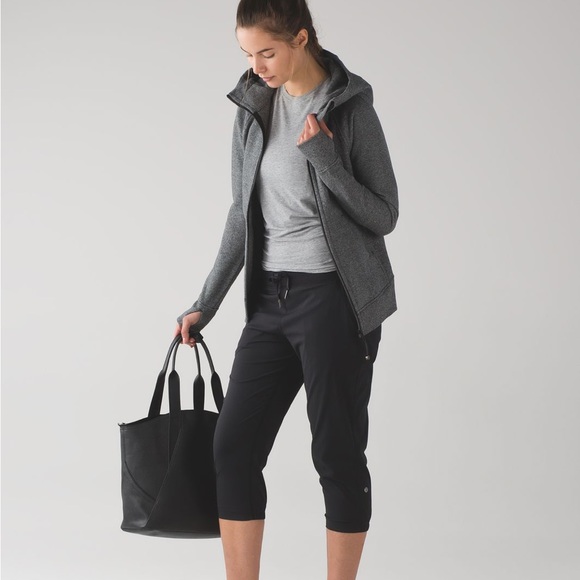 Lulu lemon studio crop pant - Picture 6 of 6